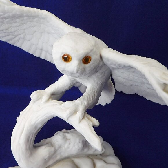 Night Sentinel Figurine Snowy Owl on Branch Jonathan Bronson Franklin Porcelain - Picture 7 of 12